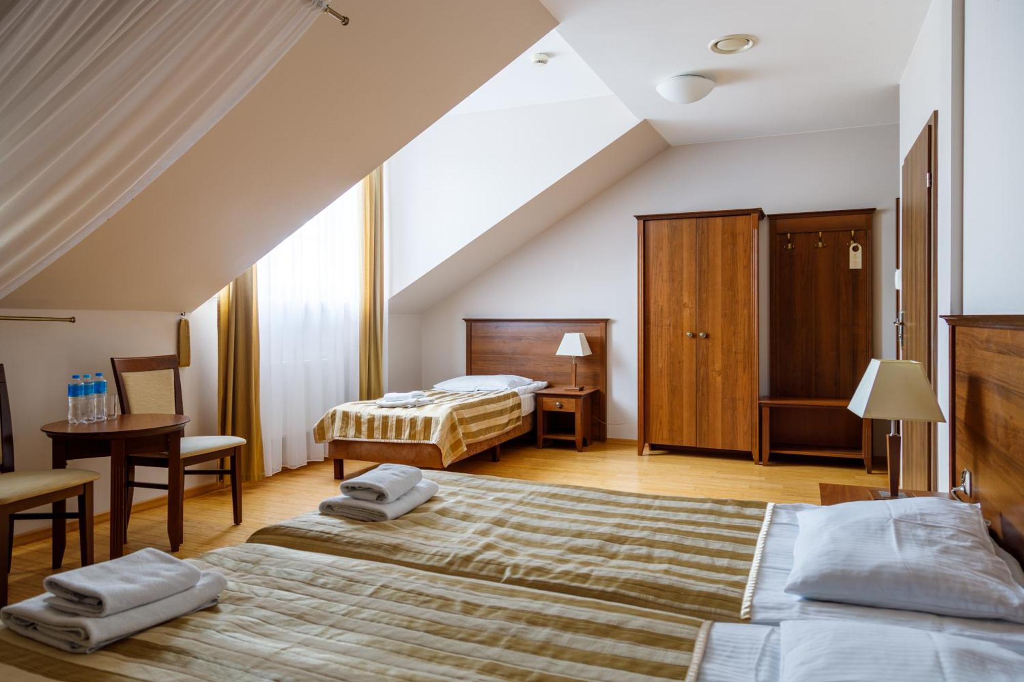 Hotel Kresowiak Siemiatycze Bagian luar foto